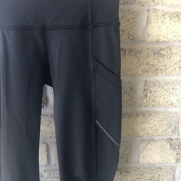 LULULEMON Run For Fun Crop - Picture 4 of 7